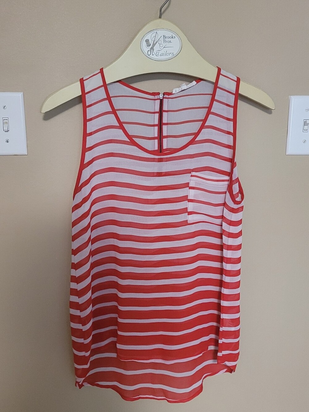 💚10 for $10💚 Bundle and save Red and White Striped Sleeveless Tank Top